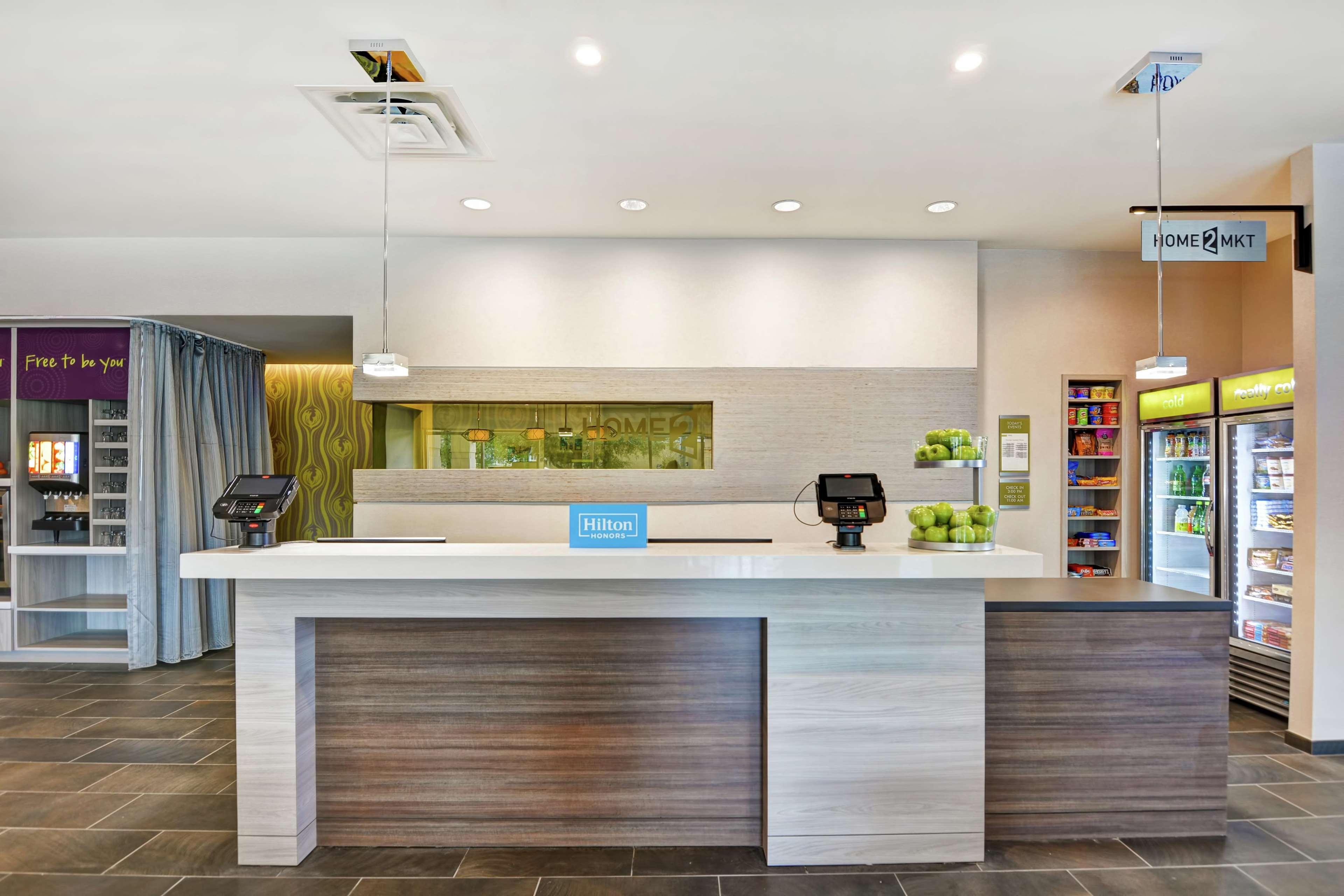 Home2 Suites Charleston West Ashley Экстерьер фото