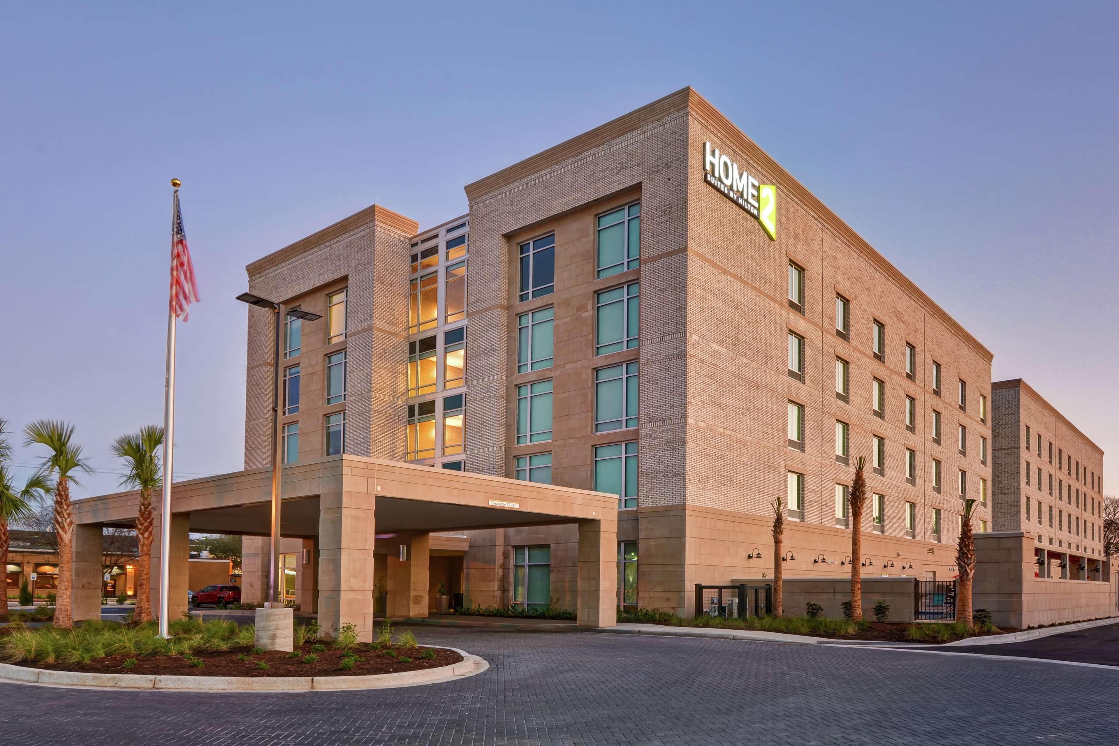 Home2 Suites Charleston West Ashley Экстерьер фото