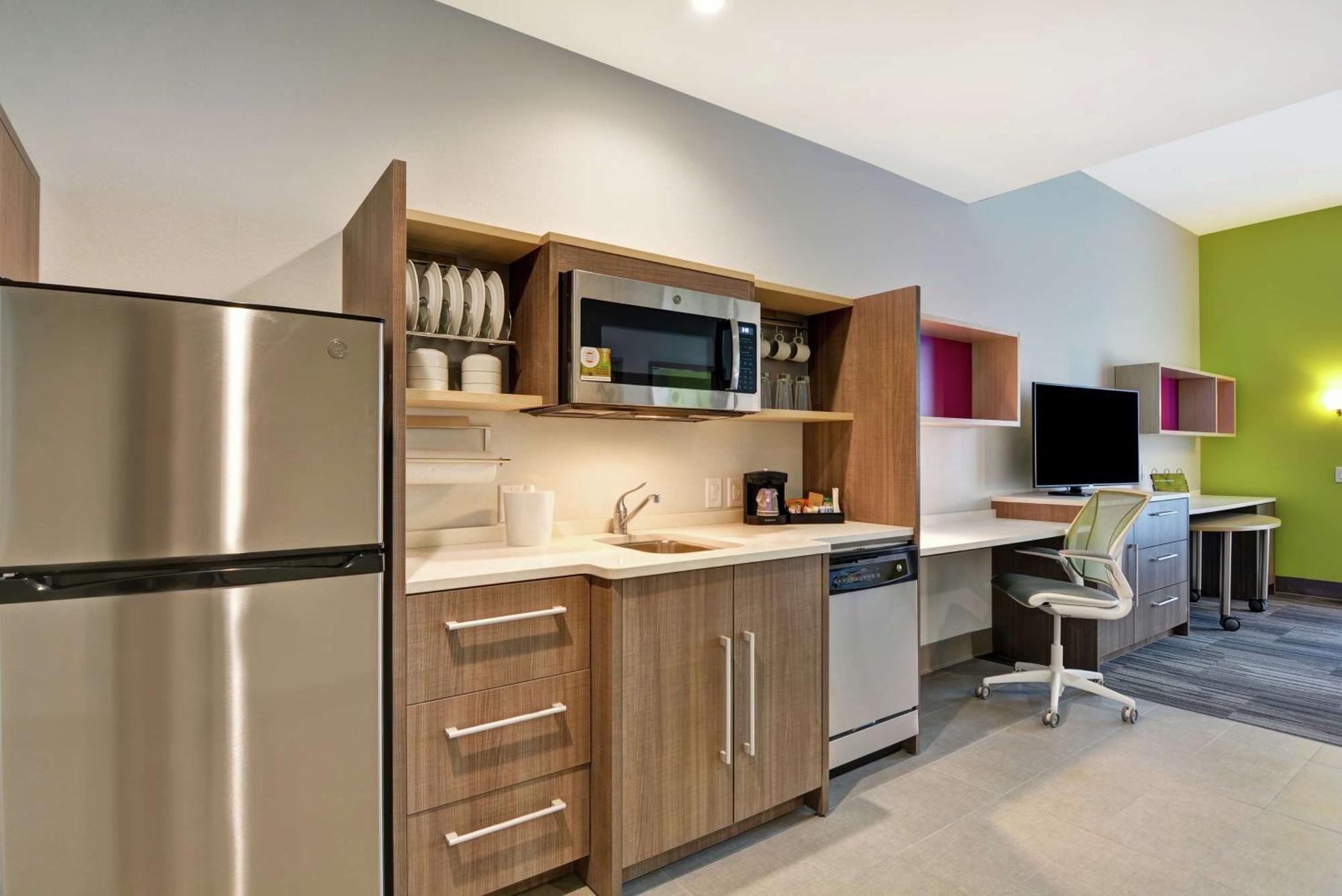 Home2 Suites Charleston West Ashley Экстерьер фото