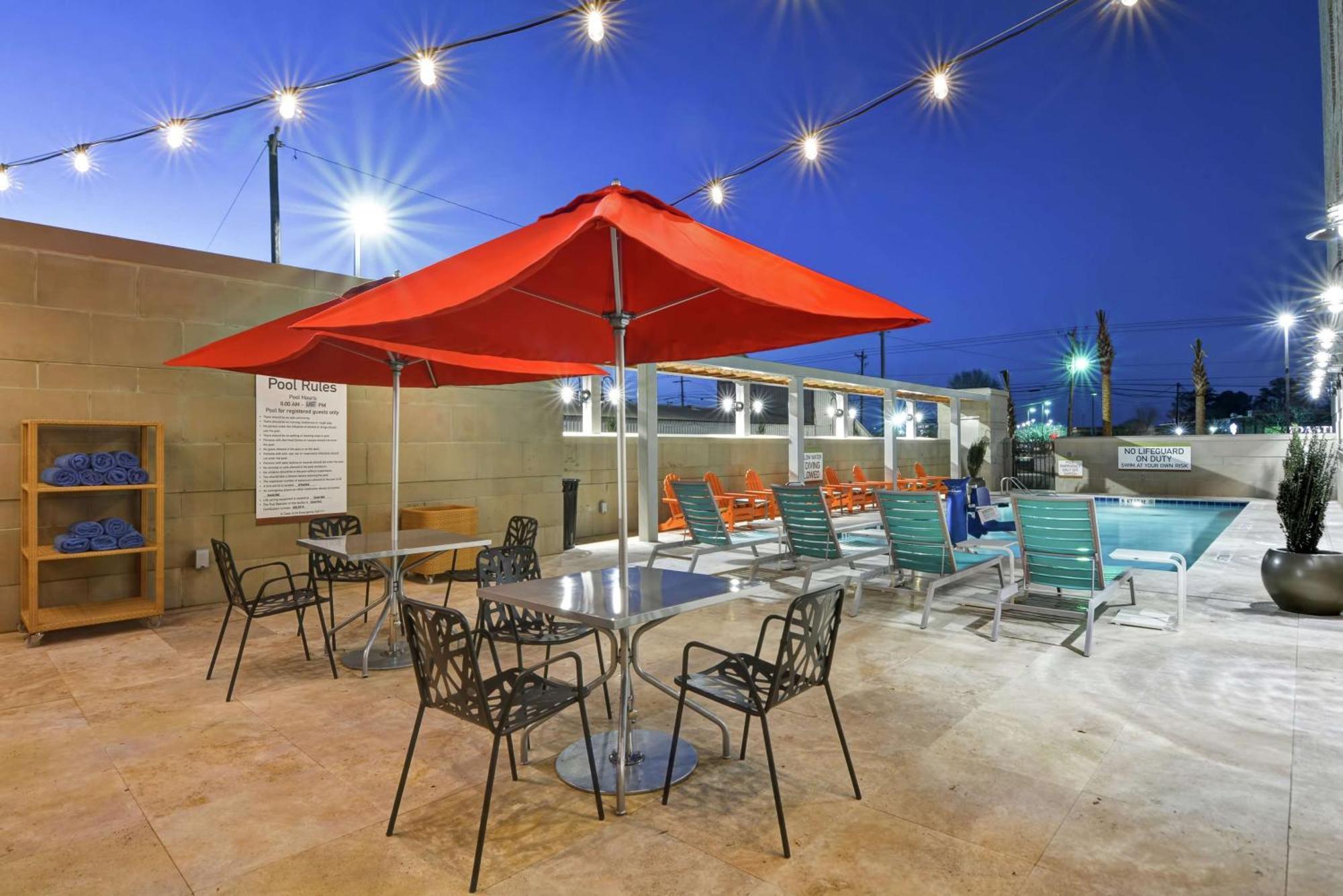 Home2 Suites Charleston West Ashley Экстерьер фото